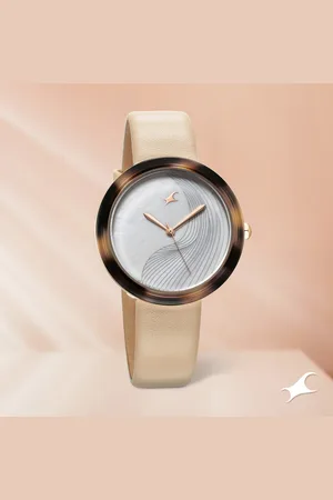 Fastrack Younique Quartz Analog Mother Of Pearl Dial LeatherStrap Watch For Girls