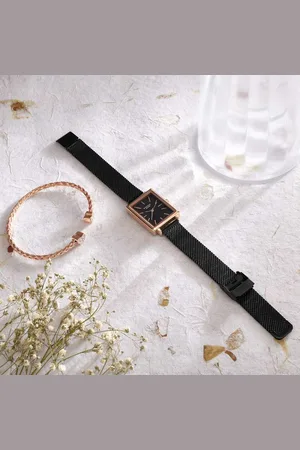 Sonata Poze Quartz Analog Black Mother Of Pearl Dial Black Color Stainless Steel Strap Watch For Women