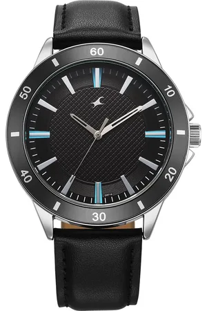 Fastrack Stunners X Quartz Analog Black Dial Leather Strap Watch For Guys