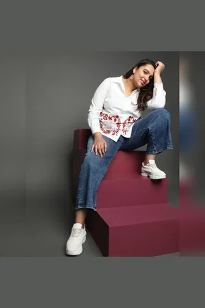 VERO MODA Women Curve White Printed Shirt, Long Sleeves, Shirt Collar