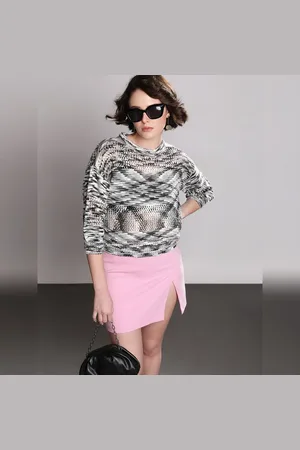 VERO MODA Women Black Printed Jacquard Knit Pullover, 3/4th Sleeves, Round Neck