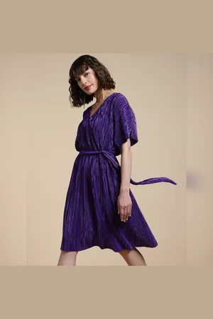 VERO MODA Women Purple Plisse Fit & Flare Dress, Short Sleeves, V-Neck