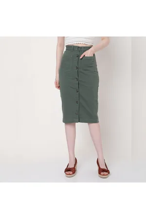 Green Denim Small Jean Skirt For Women Chic Summer 2023 Design With  Irregular Olique Button, High Waist Elasticity, And Hot Girl Style L230907  From Yslitys_designer011, $14.16 | DHgate.Com