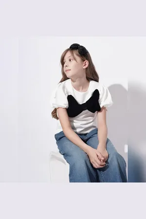 VERO MODA Girls Girls White Velvet Bow Detail Top, Short Sleeves, Round Neck