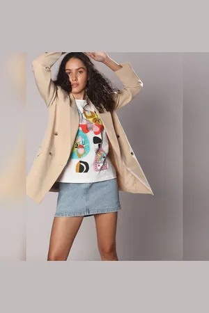 VERO MODA Women White Graphic Print Cotton T-shirt, Short Sleeves, Round Neck
