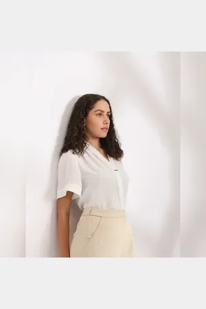 VERO MODA Women White V-neck Top, Short Sleeves, V-Neck