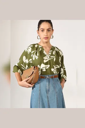 VERO MODA Women Green Floral Relaxed Sleeves Top, Short Sleeves, V-Neck