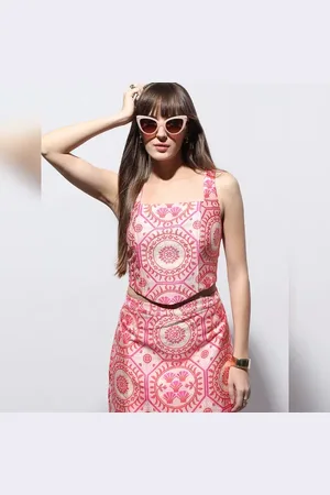 VERO MODA Women Pink Printed Co-ord Set Crop Top, Sleeveless, Square Neck