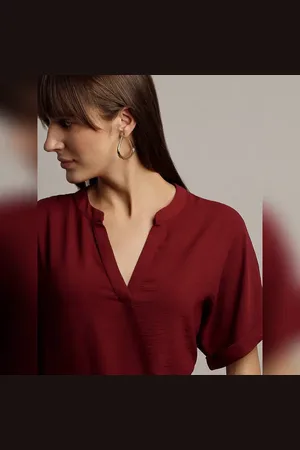 VERO MODA Women Maroon V Neck Top, Short Sleeves, V-Neck