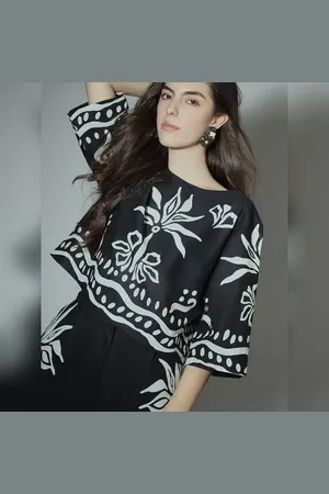 VERO MODA Women Black & White Printed Co-ord Set Top, Short Sleeves, Boat Neck